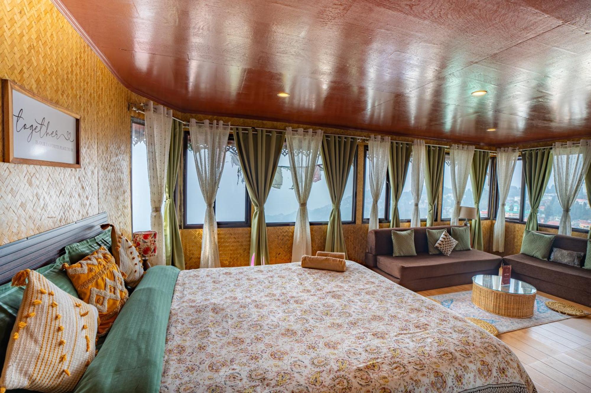 Monratino Himadrie -2 Mins Walk From Mall Road - All Rooms Have Kanchenjunga Mountain View Darjeeling  Extérieur photo