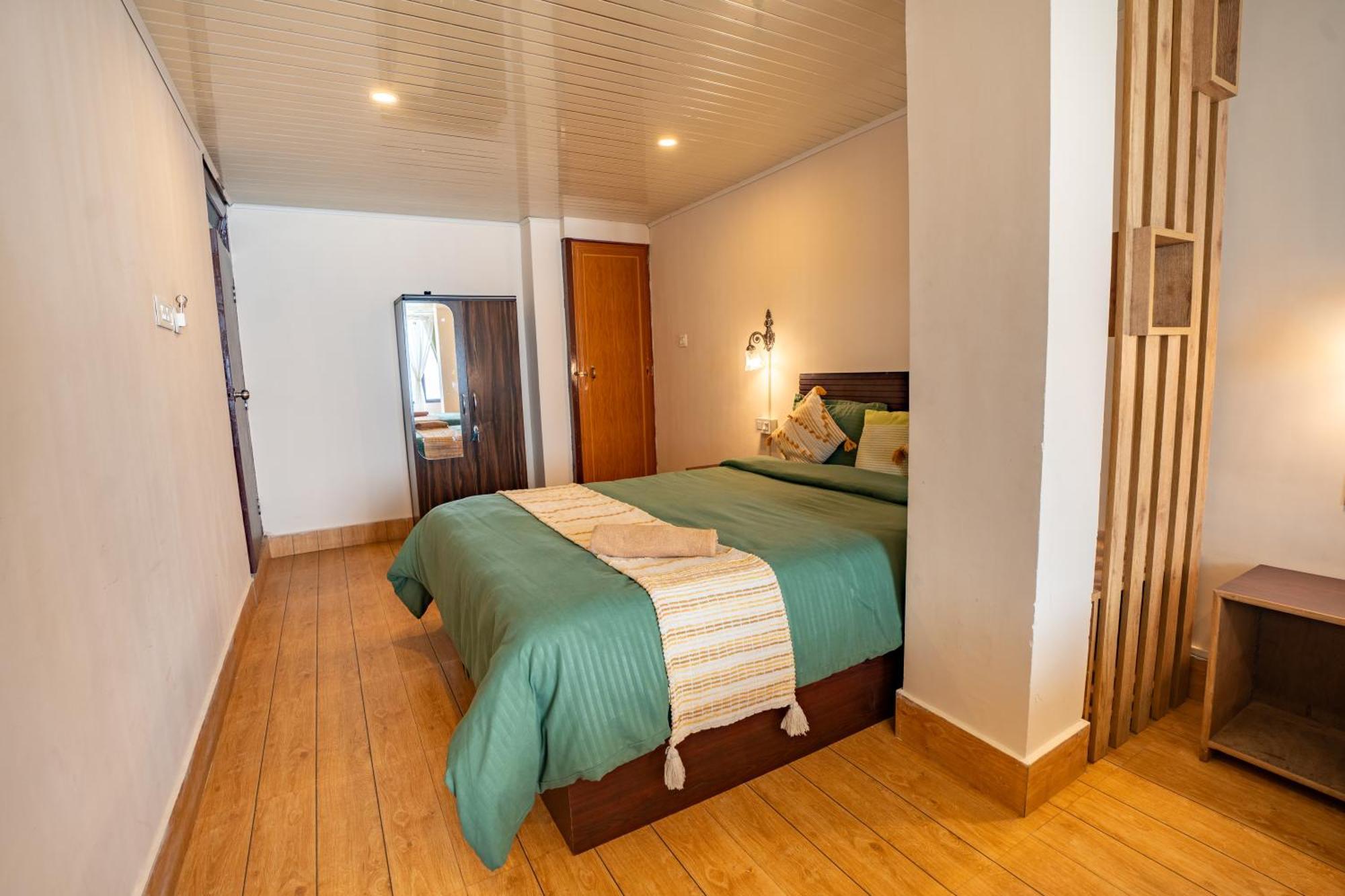 Monratino Himadrie -2 Mins Walk From Mall Road - All Rooms Have Kanchenjunga Mountain View Darjeeling  Extérieur photo