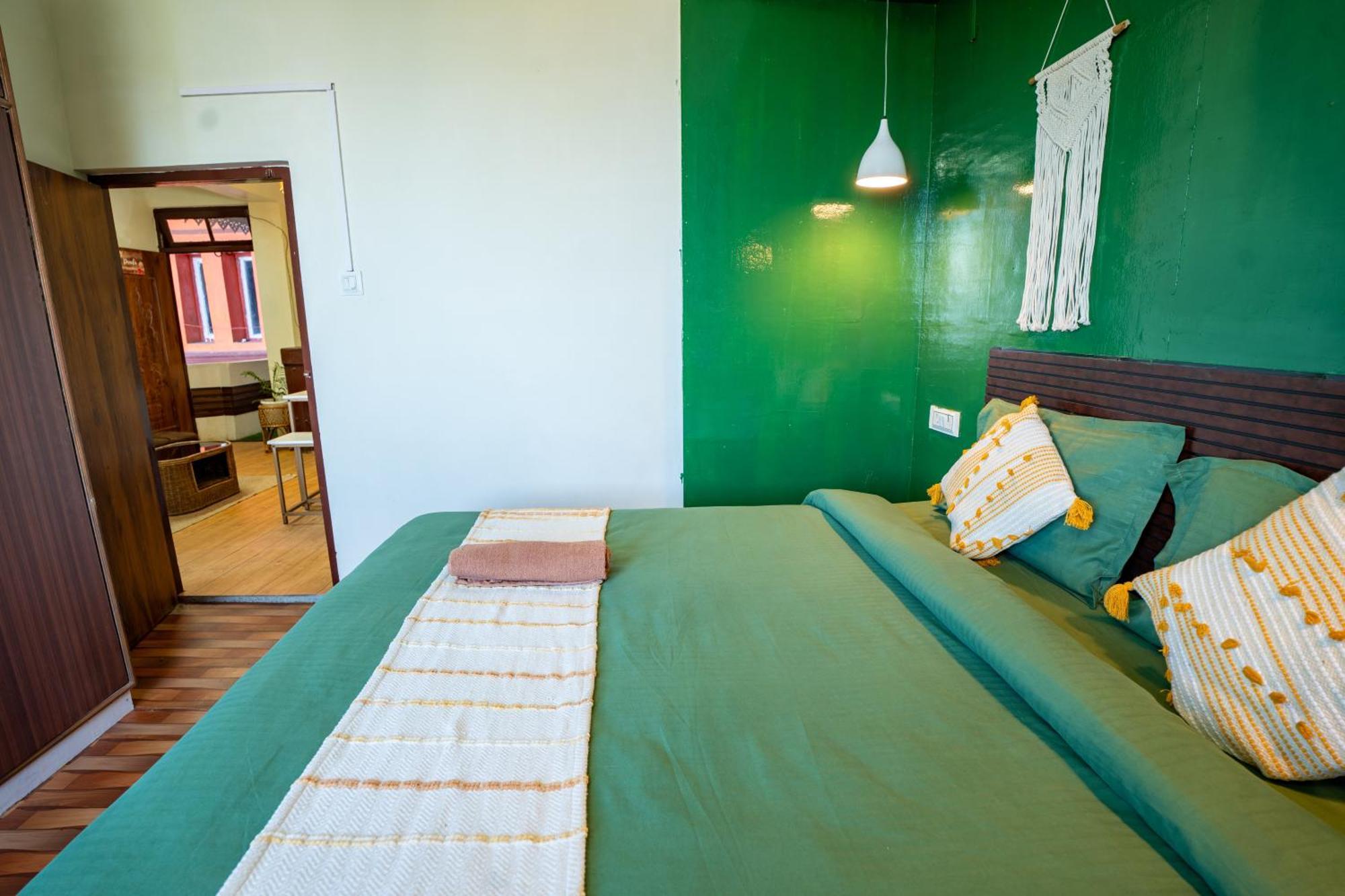 Monratino Himadrie -2 Mins Walk From Mall Road - All Rooms Have Kanchenjunga Mountain View Darjeeling  Extérieur photo