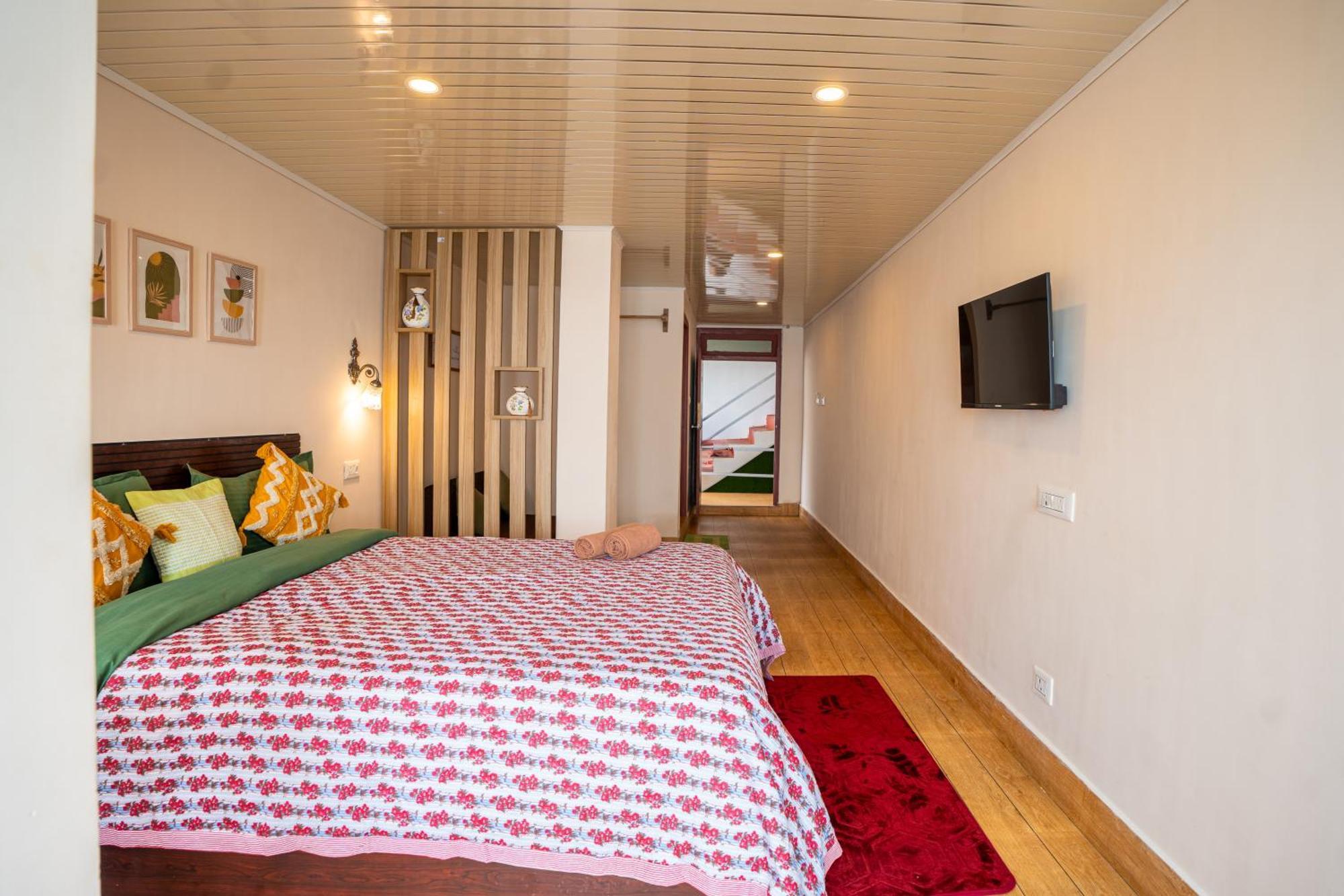 Monratino Himadrie -2 Mins Walk From Mall Road - All Rooms Have Kanchenjunga Mountain View Darjeeling  Extérieur photo
