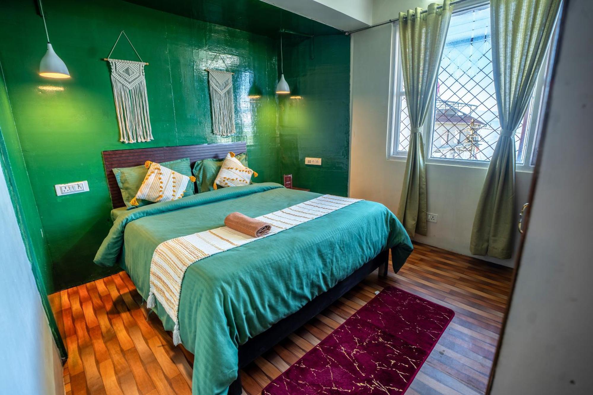 Monratino Himadrie -2 Mins Walk From Mall Road - All Rooms Have Kanchenjunga Mountain View Darjeeling  Extérieur photo